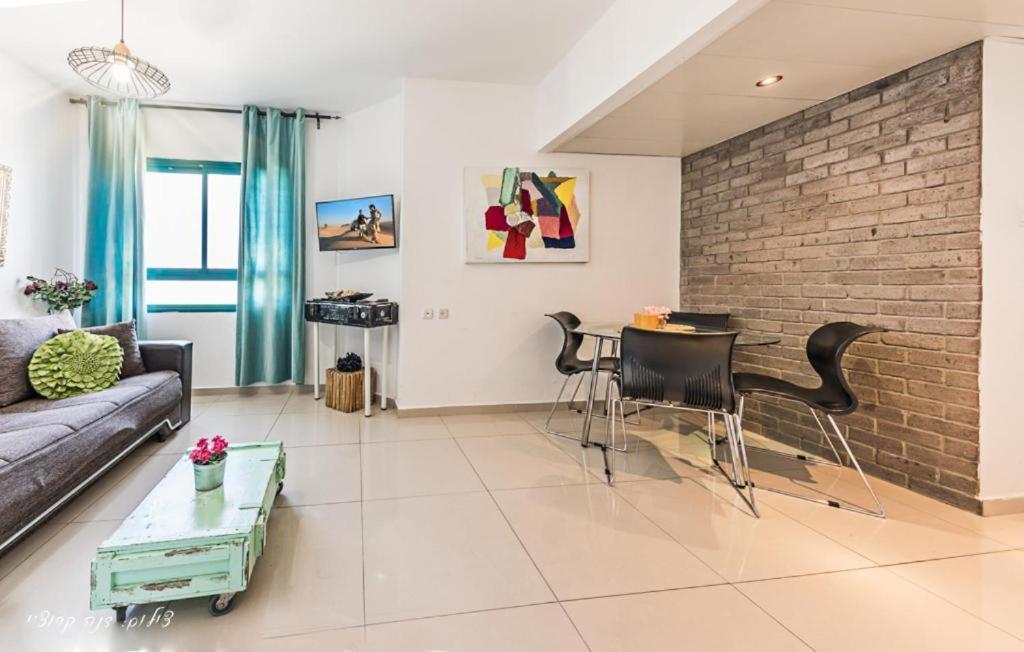 Luxury Apartment On The Lake Tiberias Buitenkant foto